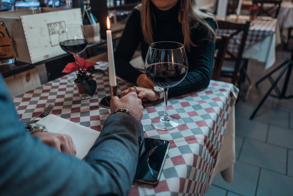 How to Dress for a Date: Men’s Fashion Advice